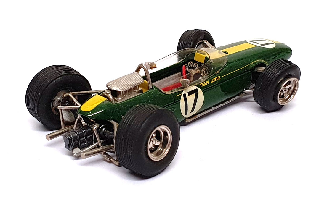 SMTS 1/43 Scale LIB02B - F1 Lotus 33 Race Car #17