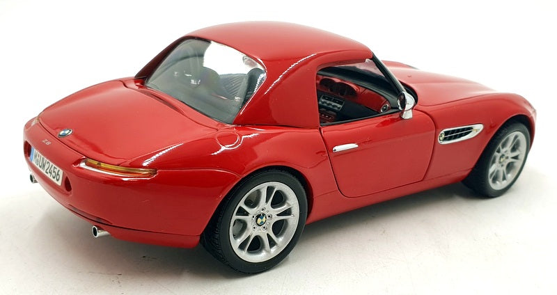 pour pièces ou restauration BMW Z8 cabriolet rouge soft t accidentée 1 pour pièces ou restauration BMW Z8 cabriolet rouge soft t accidentée 1