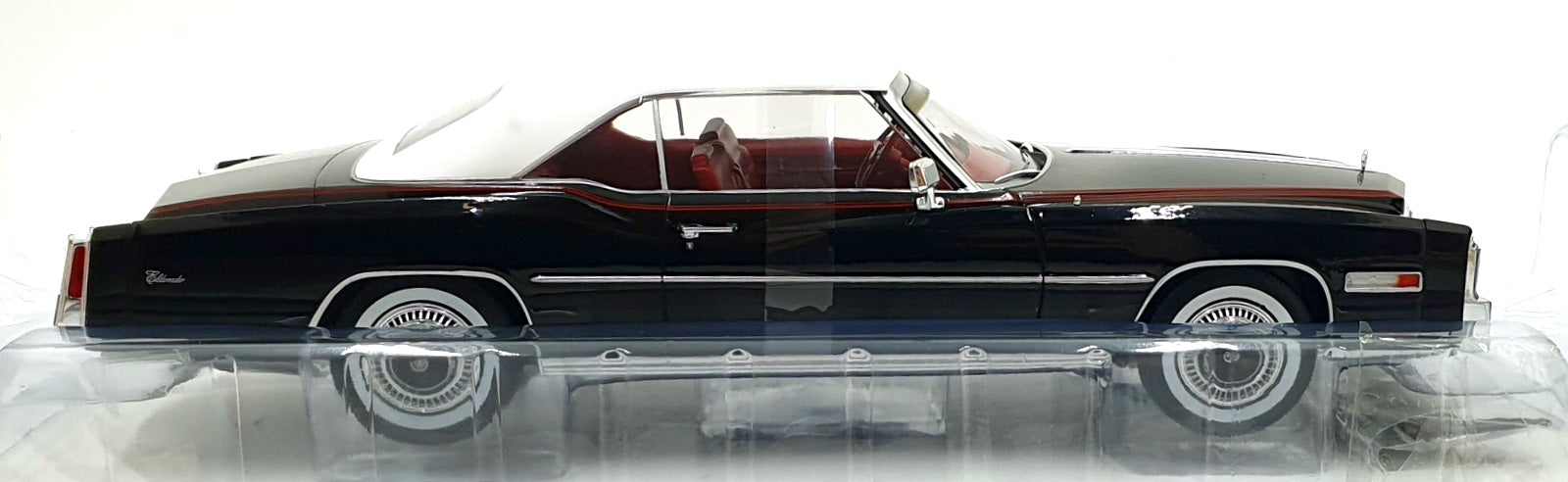 MCG 1/18 Scale Diecast MCG18473 - Cadillac Eldorado Convertible - Black
