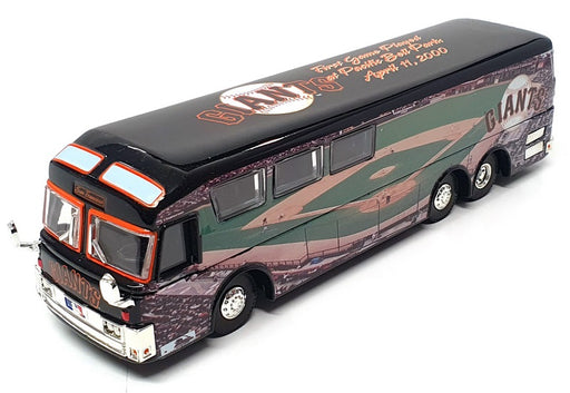 White Rose Collectibles 1/64 Scale 00792 - San Francisco Giants Motorcoach