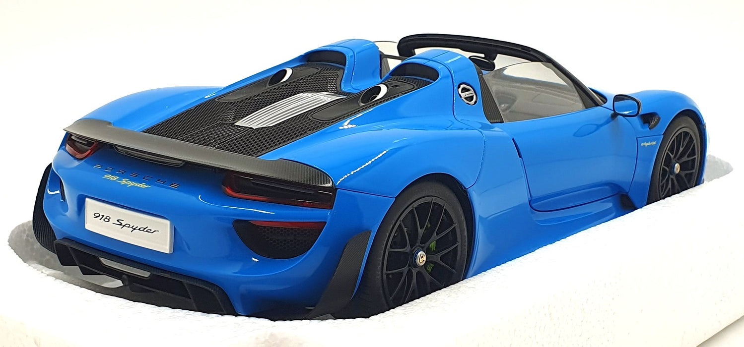 Autoart 1/18 Scale Diecast 77924 - 2013 Porsche 918 Spyder - Riviera Blue