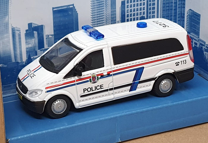 Burago 1/50 Scale 18-32009W - Mercedes Benz Vito Police - White