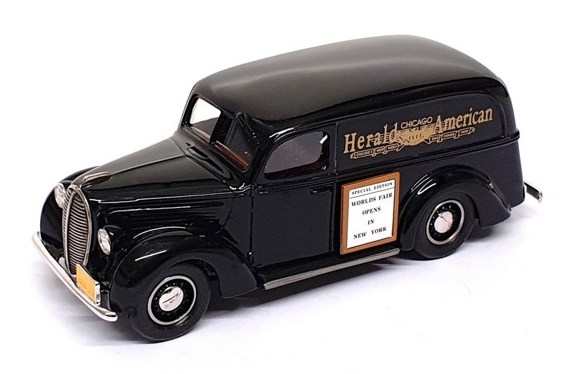 Durham Classics 1/43 Scale DCL04B - 1939 Ford Panel Van Chicago Herald American