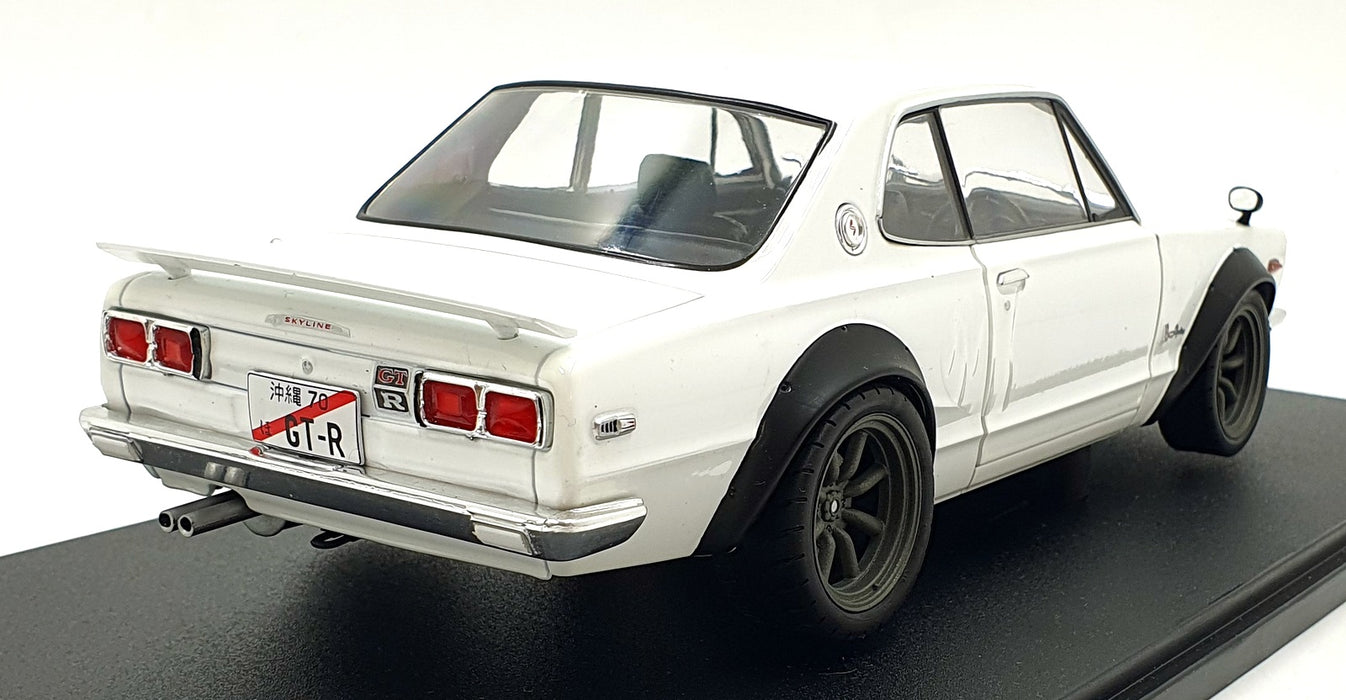 Solido 1/18 Scale Diecast S1813001 - 1970 Nissan Skyline (C10) Hakosuka - White