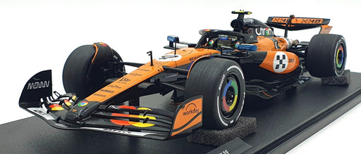 Solido 1/18 Scale S1818701 - 2025 McLaren MCL39 #4 Australia GP - Norris