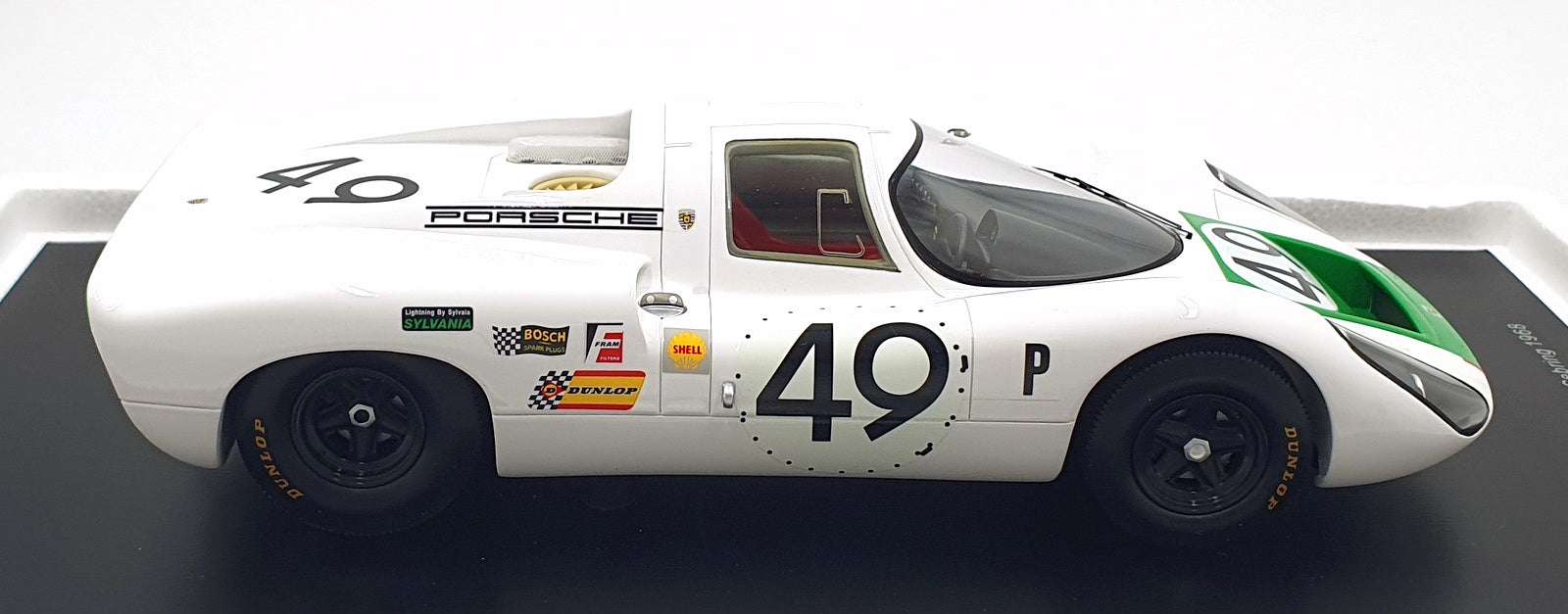 Spark 1/18 Scale Resin 18SE68 - Porsche 907C #49 Winner Sebring 1968