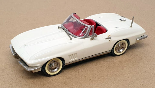 Minimarque 43 1/43 Scale US46B - 1967 Chevrolet Corvette - Ermine White/Red
