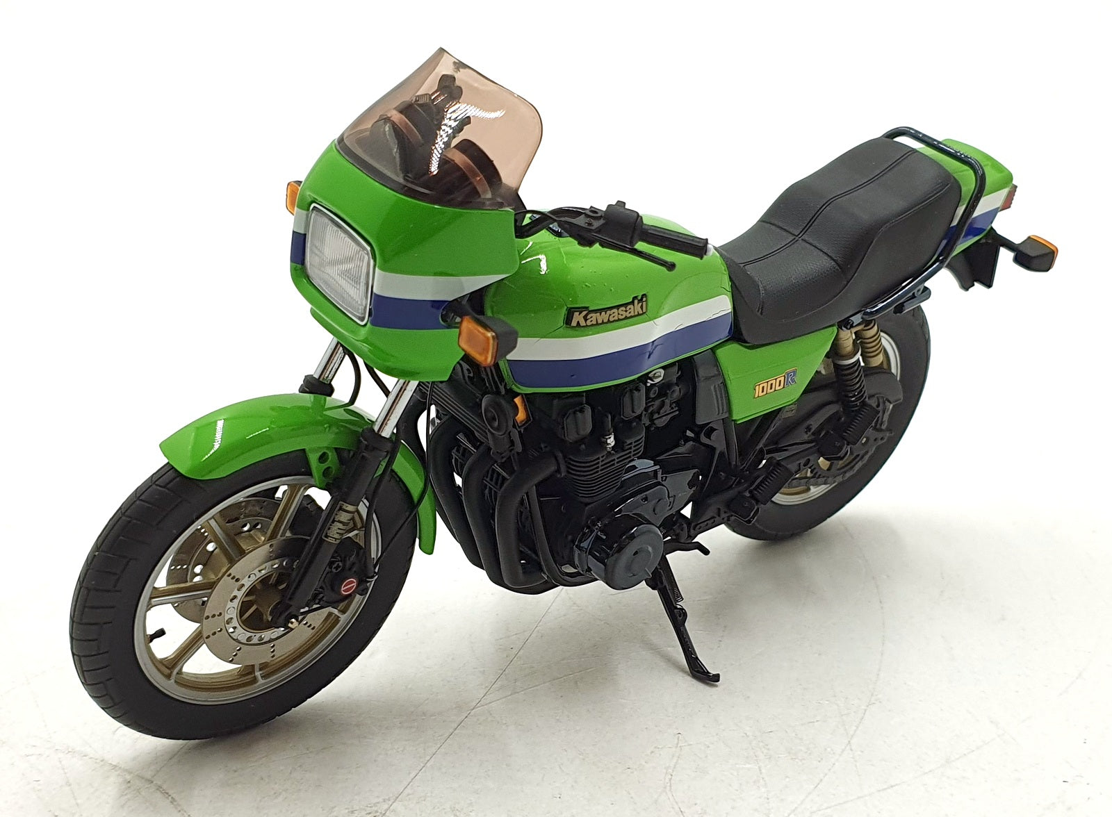 Milestone 1/12 Scale Diecast BK127 - Kawasaki Z1000R1 - Green