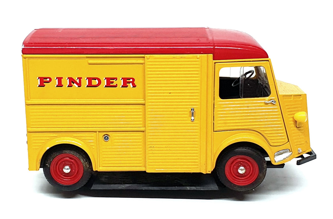 Solido 1/18 Scale 17626P - Citroen Type H Van Pinder Circus - Yellow/Red