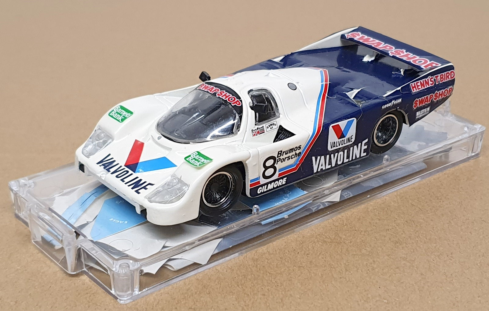 Vitesse 1/43 Scale SM38 - Porsche 962 Valvoline #8 1st 24hr Daytona 1986
