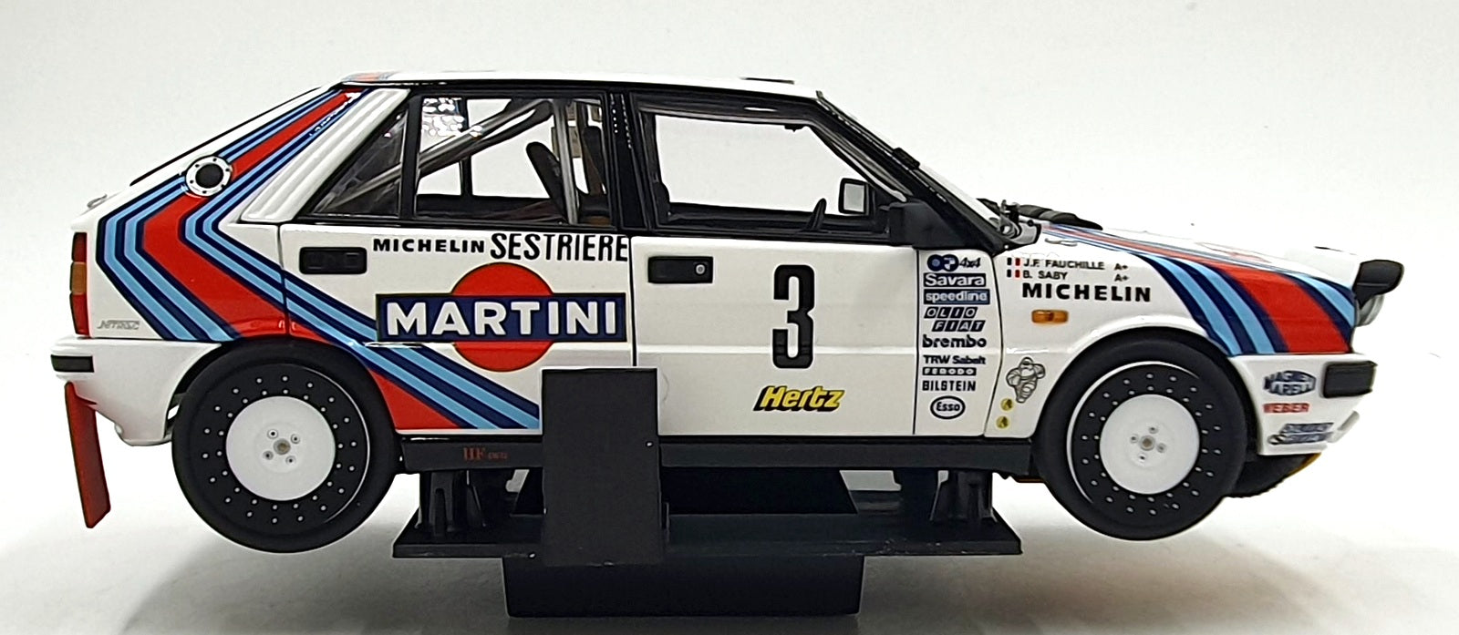 Kyosho 1/18 Scale KS08960F - Lancia Delta HF 4WD #3 Monte Carlo 1988