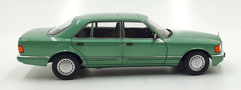 Norev 1/18 Scale Diecast 183469 1991 Mercedes-Benz 560 SEL Light Green Metallic