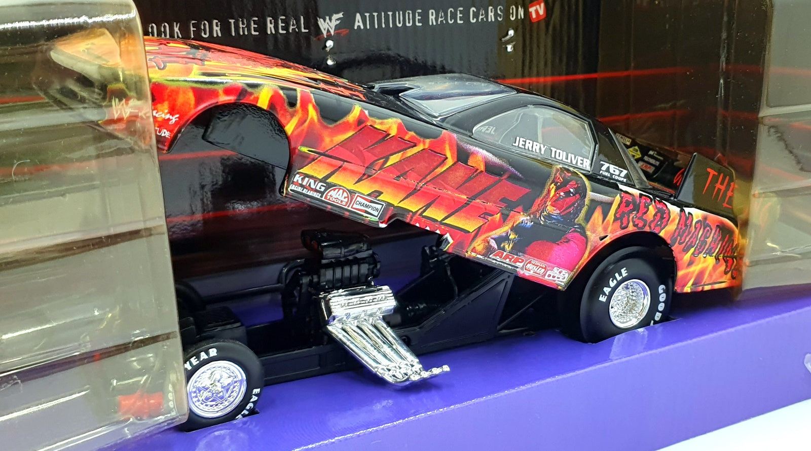 Road Champs 1/43 Scale 85700 - WWF Attitude Racing Raise Some Kane - Toliver