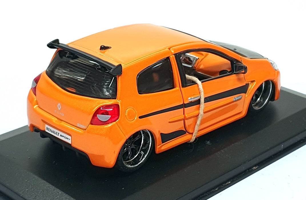 Burago 1/32 Scale Diecast 18-42000 - Renault Clio Sport - Orange/Black