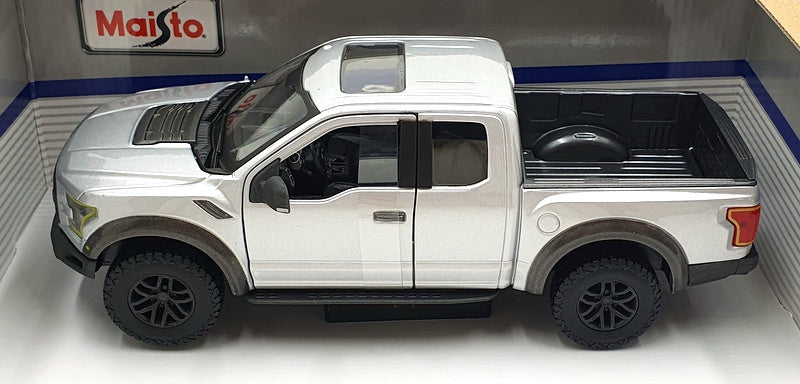 Maisto 1/24 Scale Model Car 31266 - 2017 Ford Raptor - Silver