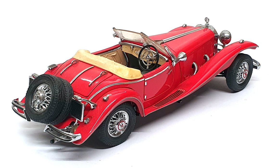 Franklin Mint 1/24 Scale 30126C - 1935 Mercedes Benz 500k Special Roadster - Red