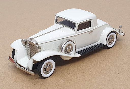 Brooklin Models 1/43 Scale BRK116 - 1931 Marmon Sixteen 2-Pass Coupe Pale Cream