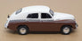 Altaya 1/43 Scale SOV03C - Russian GAZ M20 Victory - Brown/Ivory