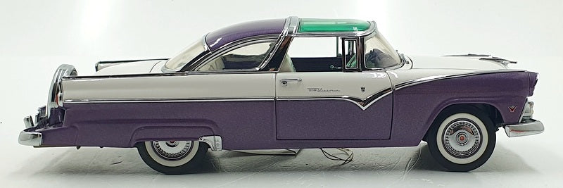 Franklin Mint 1/24 Scale B11Z032 - 1955 Ford Fairlane Crown Victoria 
