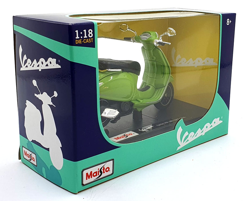 Maisto 1/18 Scale 39540 - 2017/2018 Vespa Sprint 150 ABS Moped - Green