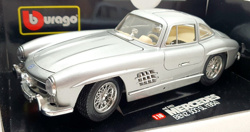 Burago 1/18 Scale Diecast 3013 - 1954 Mercedes Benz 300 SL - Silver/Cream Int