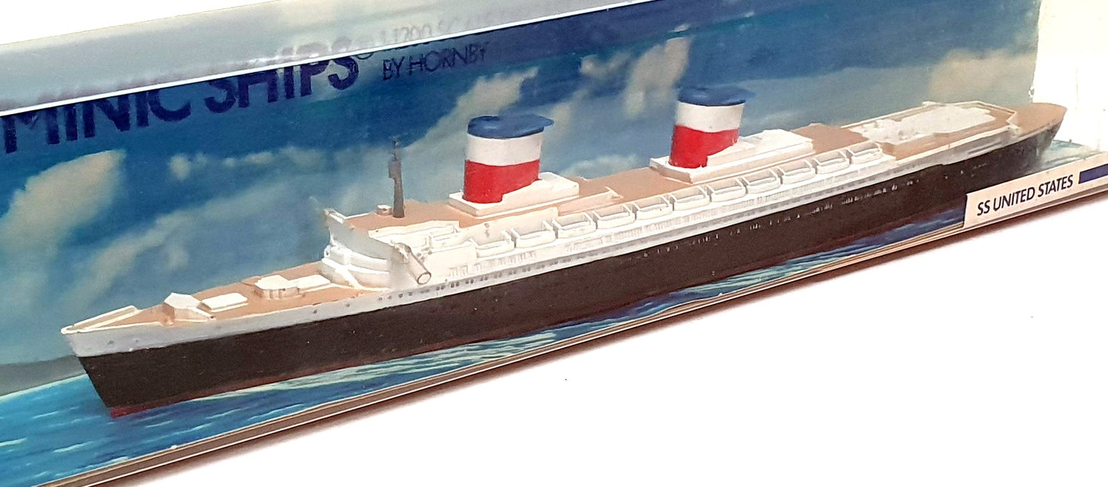Minic Ships 1/1200 Scale M704 - SS United States Ocean Liner Ship