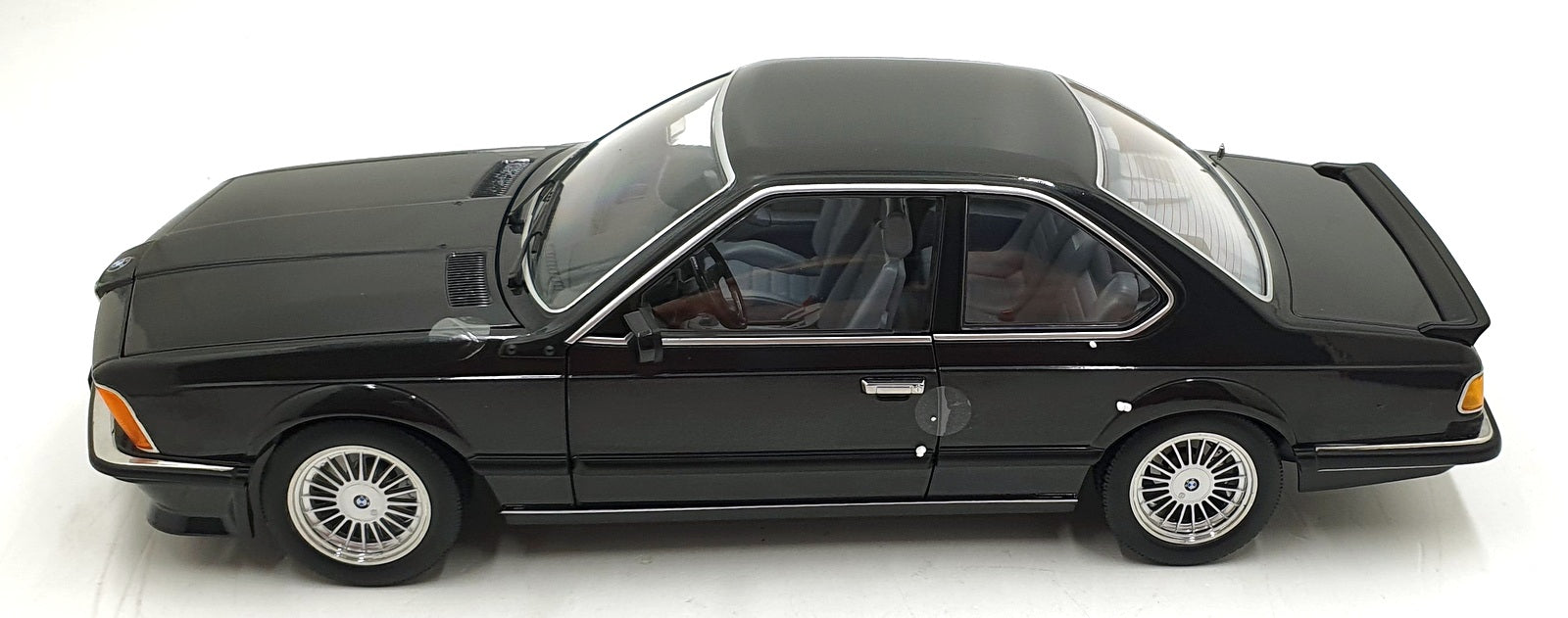 KK Scale 1/12 Scale KKDC120163A - 1987 BMW M635 CSI - Black