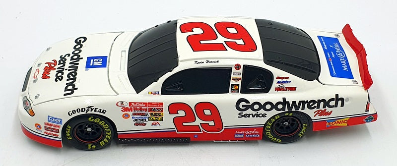 Action 1/24 Scale 101839 - 2001 Chevrolet Monte Carlo GM Goodwrench #29 