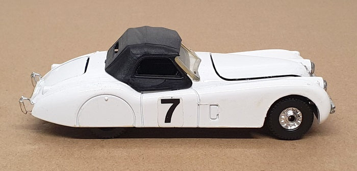 Corgi 12cm Long Diecast 819 - 1949 Jaguar XK120 Race Car #7 - White