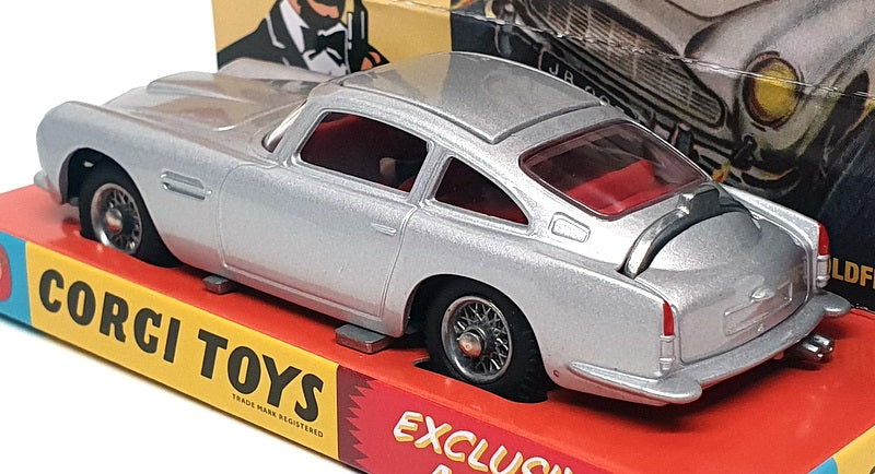 Corgi 9.5cm Long RT26101S 261 - Aston Martin DB5 James Bond 007 Goldfinger