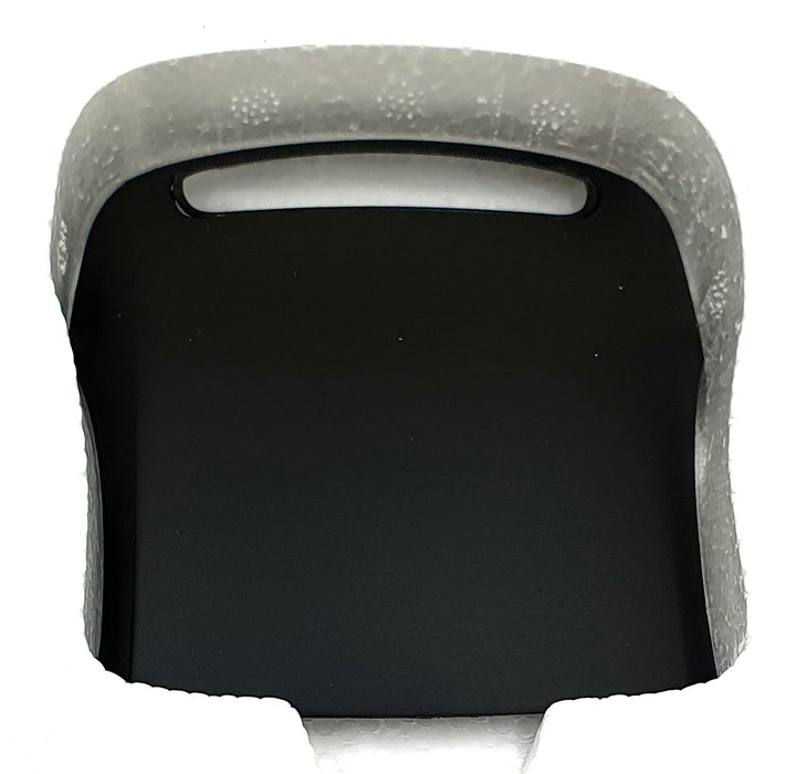 IScale 1/18 Scale Diecast 18209 - Mercedes-AMG SL 63 4Matic+ - Yellow