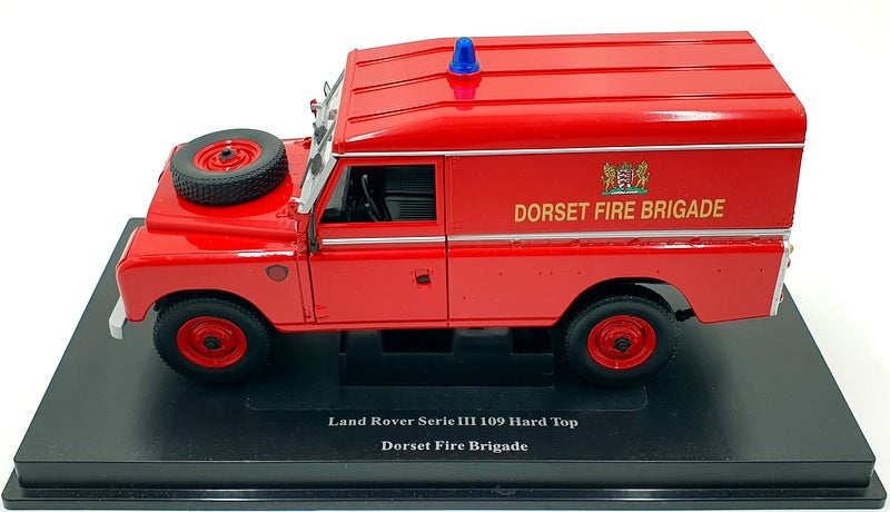 TA1078 UH EAGLE COLLECTIBLES 1/18 LAND ROVER SERIE III 109 PICK UP 1999 4405 TA1078 UH EAGLE COLLECTIBLES 1/18 LAND ROVER SERIE III 109 PICK UP 1999 4405