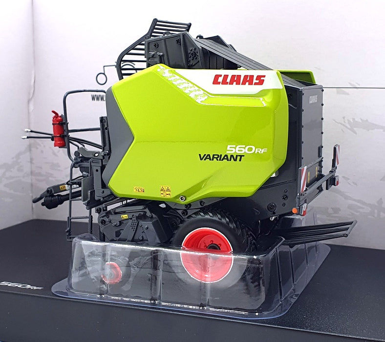 Universal Hobbies 1/32 Scale UH6691 - Claas Variant 560 RF Pro - Green