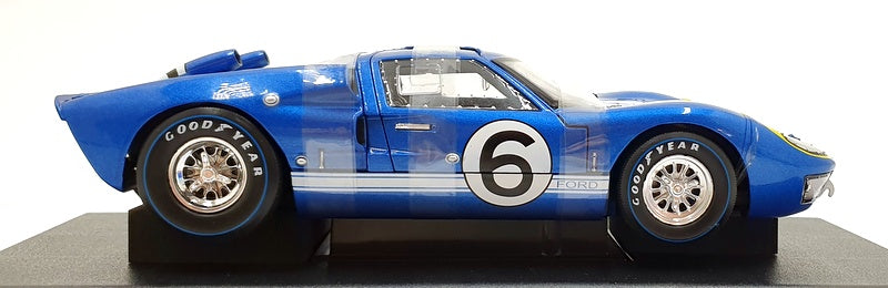 Greenlight 1/18 Scale Diecast 1416 - 1966 Ford GT-40 MK 11 #6 - Met. Blue