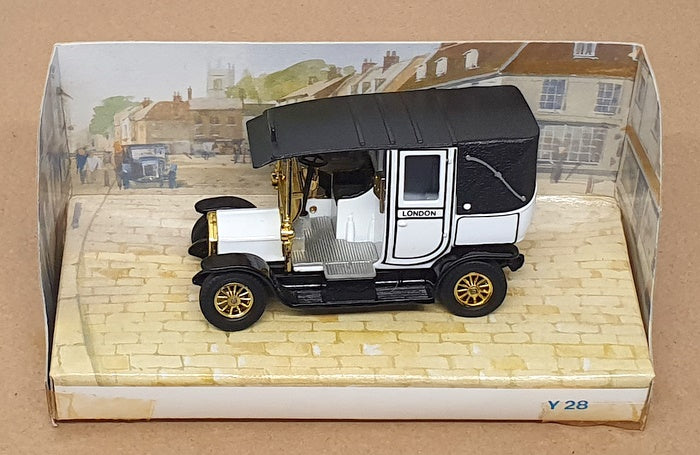 Matchbox Appx 9cm Long Diecast Y28-C - 1907 UNIC London Taxi - White/Black