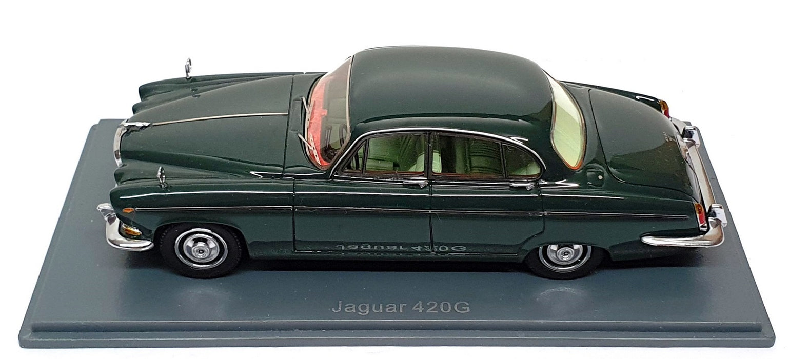 Neo 1/43 Scale Resin 43908 - Jaguar 420G - Green