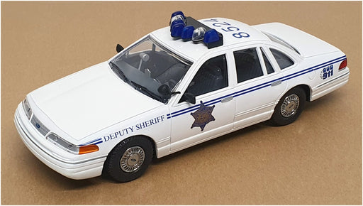 Code 3 Collectibles 1/24 Scale 2624L - Ford Police Car Charleston Co. - White
