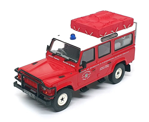 Corgi 1/43 Scale EX07717 - Land Rover Defender Sapeurs Pompiers - Red