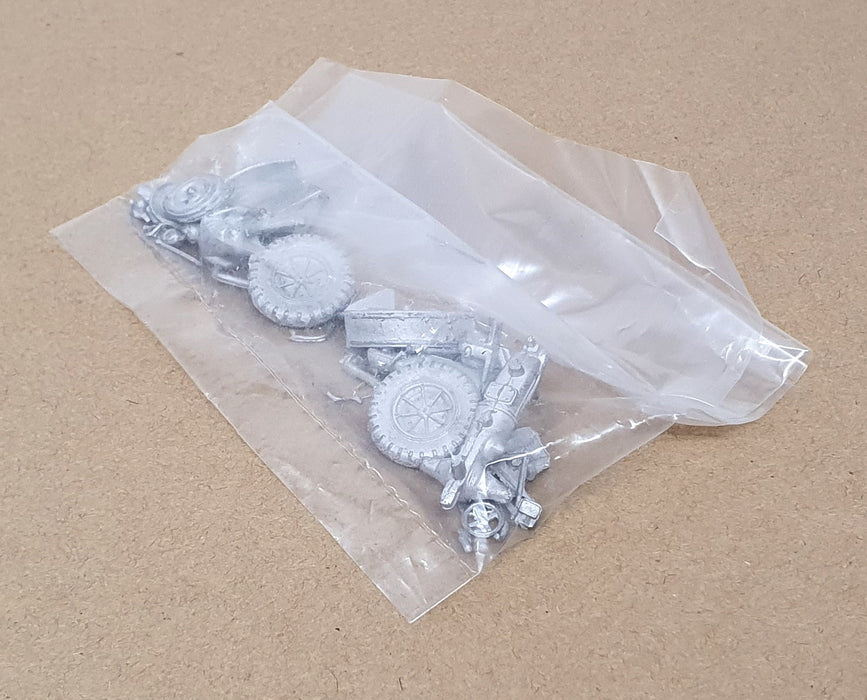 Lead Sled Models 1/72 Scale Kit LS72-6 Fordson N Tractor With RAF Driver Figure