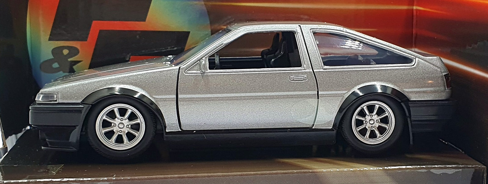 Jada 1/32 Scale 24705 - Fast & Furious 1986 Toyota Trueno (AE86) - Silver