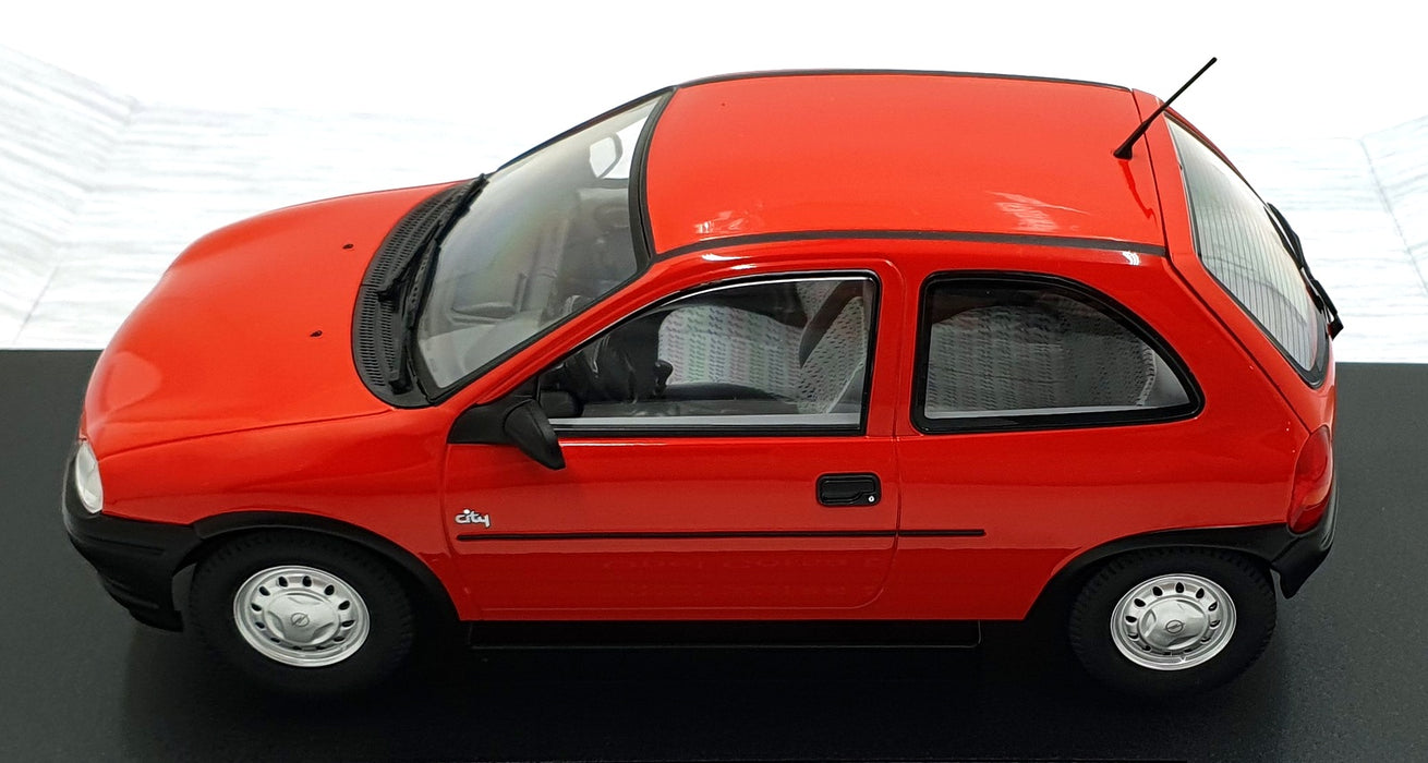 MCG 1/18 Scale Diecast MCG18513 - Opel Corsa B - Red