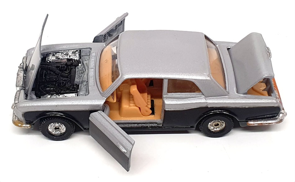 Corgi 14cm Long Diecast C279/1 - Rolls Royce Corniche - Silver/Black