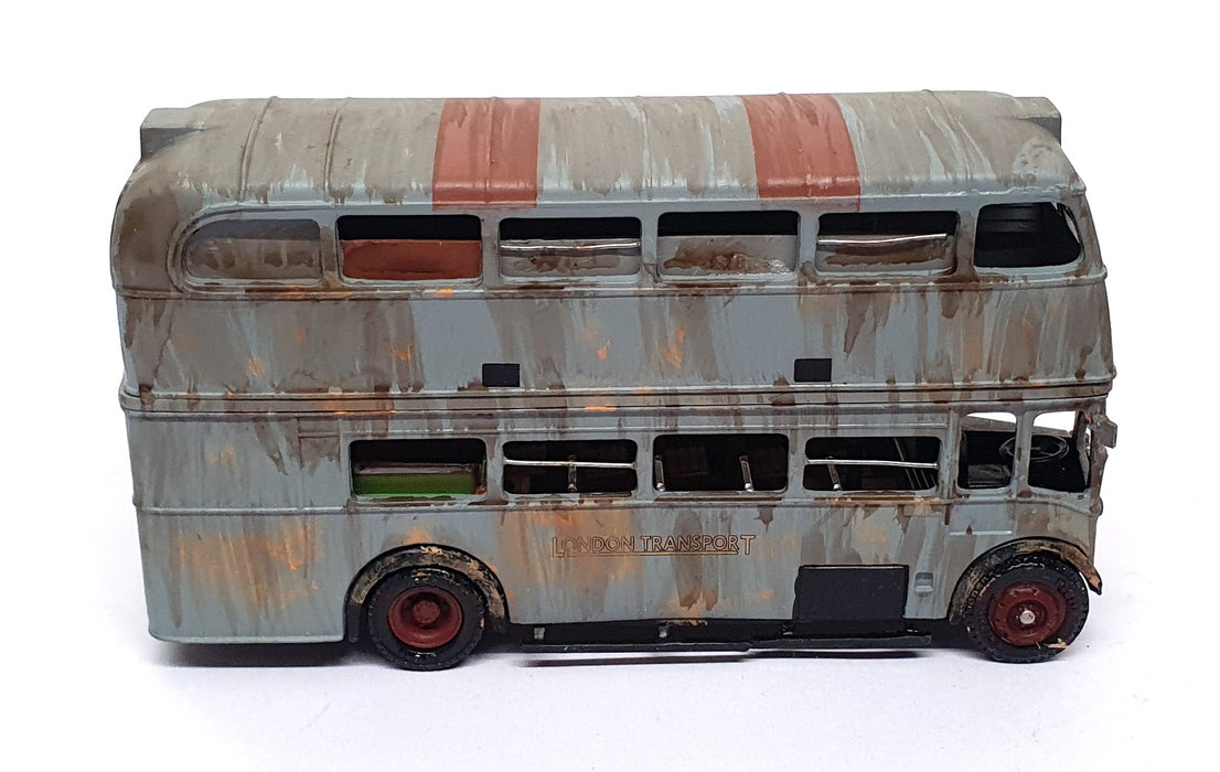 EFE 1/76 Scale 34001/3 - London Transport AEC 2RT2 1036TV Turnover Bus REWORKED