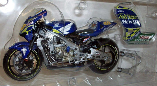 Minichamps 1/12 Scale 122 041045 Honda RC211V Telefonica Colin Edwards MotoGP 04