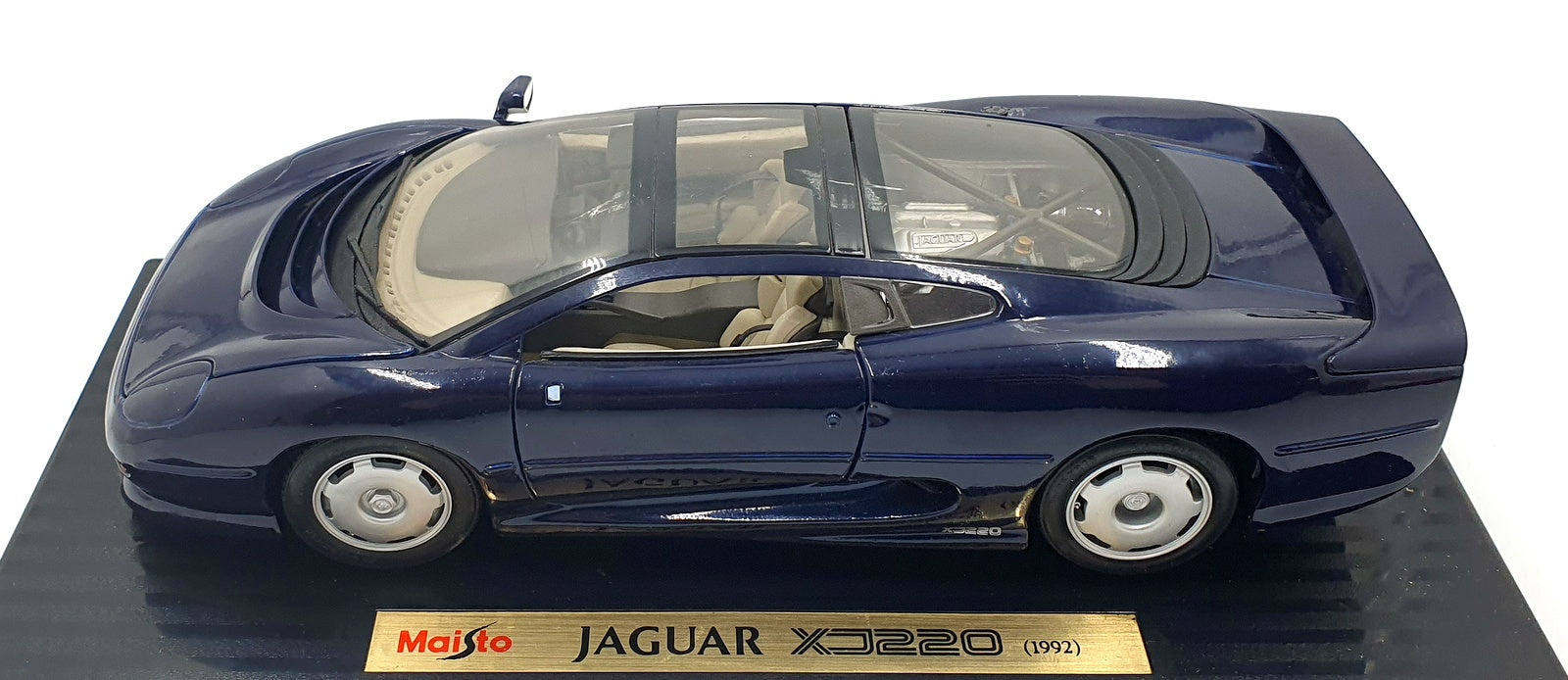 Maisto 1/18 scale Diecast 31807 - Jaguar XJ220 1992 - Met Dark