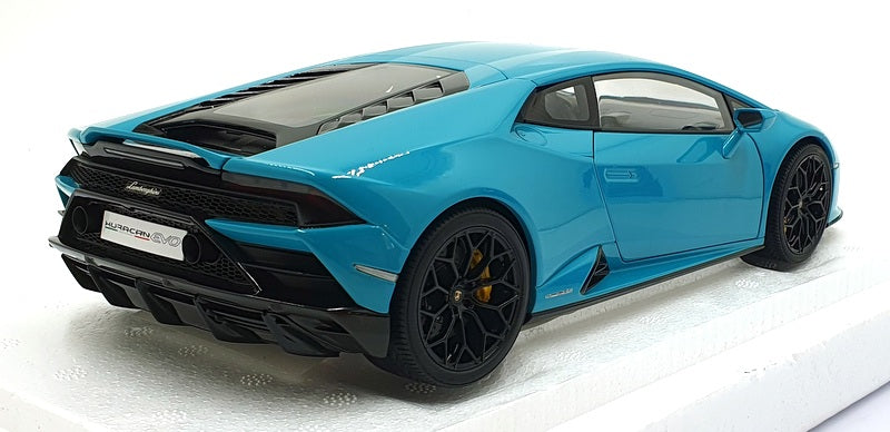 Autoart 1/18 Scale Diecast 79211 - Lamborghini Huracan Evo - Blue
