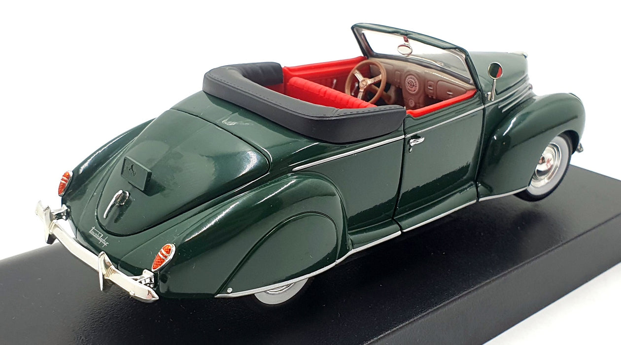 Signature Models 1/32 Scale 32333 - 1939 Lincoln Zephyr Convertible - Green