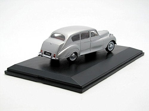 Oxford Diecast 1/43 Scale AP006 - Austin Princess Late - Moondust Silver