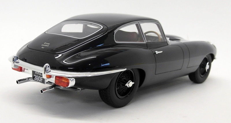 Cult 1/18 Scale CML046-1 - Jaguar E-Type Coupe Series 2 1968 Dark Blue