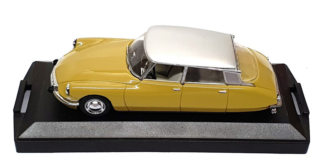 Vitesse 1/43 Scale L060B - 1963-64 Citroen DS 19 - Mustard/Grey Roof